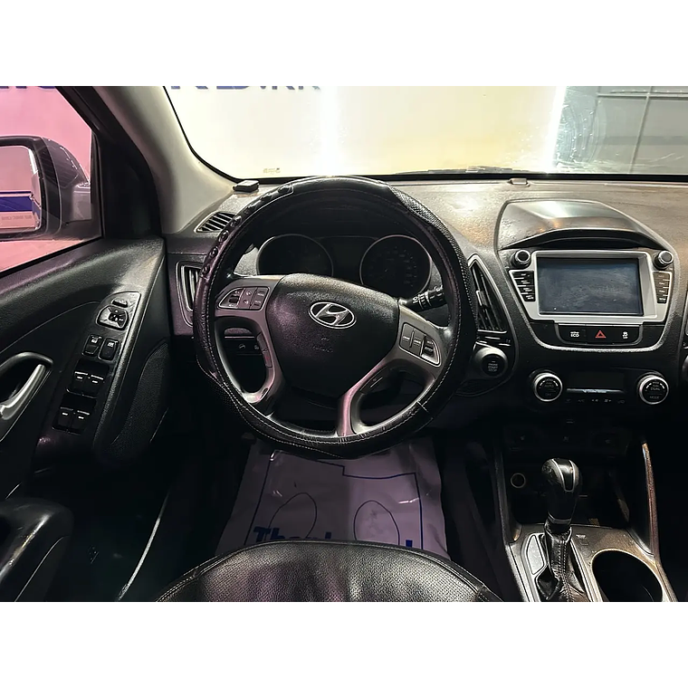 TUCSON 2014 / 4X2 / PANTALLA / AUTOMATICA / PANTALLA / DIESEL 7