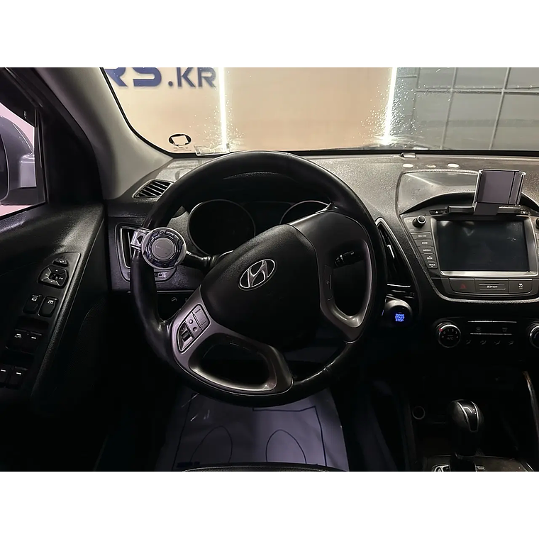 HYUNDAI TUCSON 2015 / AUTOMÁTICA / DIESEL / 2WD 9