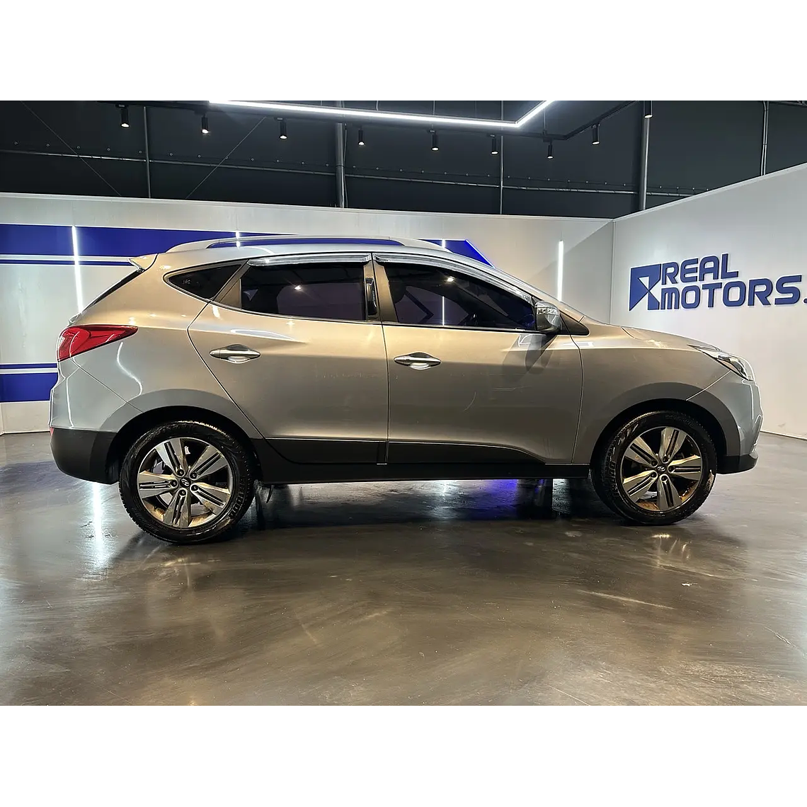 HYUNDAI TUCSON 2015 / AUTOMÁTICA / DIESEL / 2WD 6