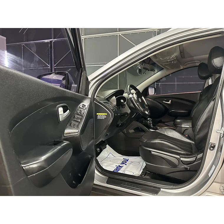 HYUNDAI TUCSON 2015 / AUTOMÁTICA / DIESEL / 2WD 11