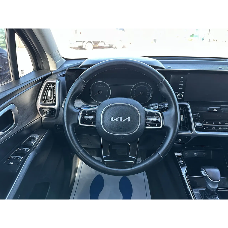 KIA SORENTO 2023 / 7PASAJEROS / CAMARA R / PANTALLA / SMART KEY 13
