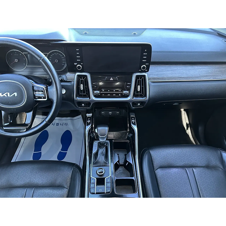 KIA SORENTO 2023 / 7PASAJEROS / CAMARA R / PANTALLA / SMART KEY 14