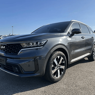 KIA SORENTO 2023 / 7PASAJEROS / CAMARA R / PANTALLA / SMART KEY