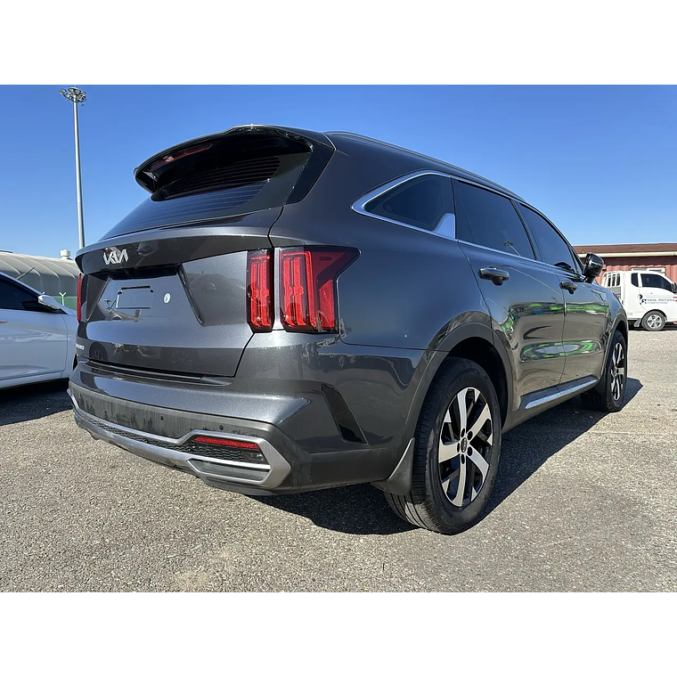 KIA SORENTO 2023 / 7PASAJEROS / CAMARA R / PANTALLA / SMART KEY 5