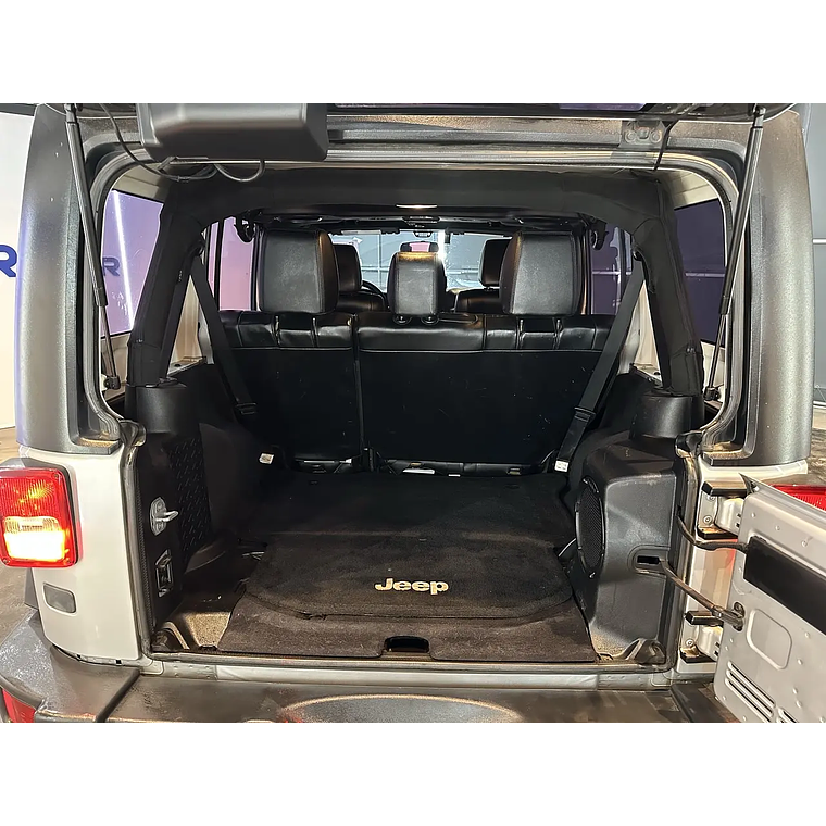 JEEP WRANGLER RUBICON 2012 4WD AUTOMATICA / DIESEL 14