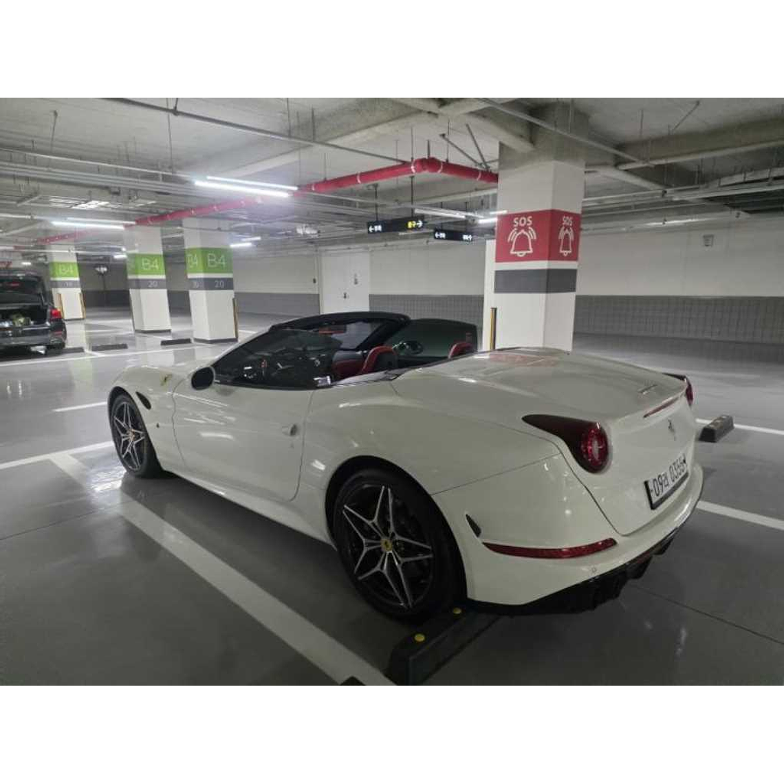 FERRARI CALIFORNIA T 3.9 V8 3