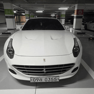 FERRARI CALIFORNIA T 3.9 V8