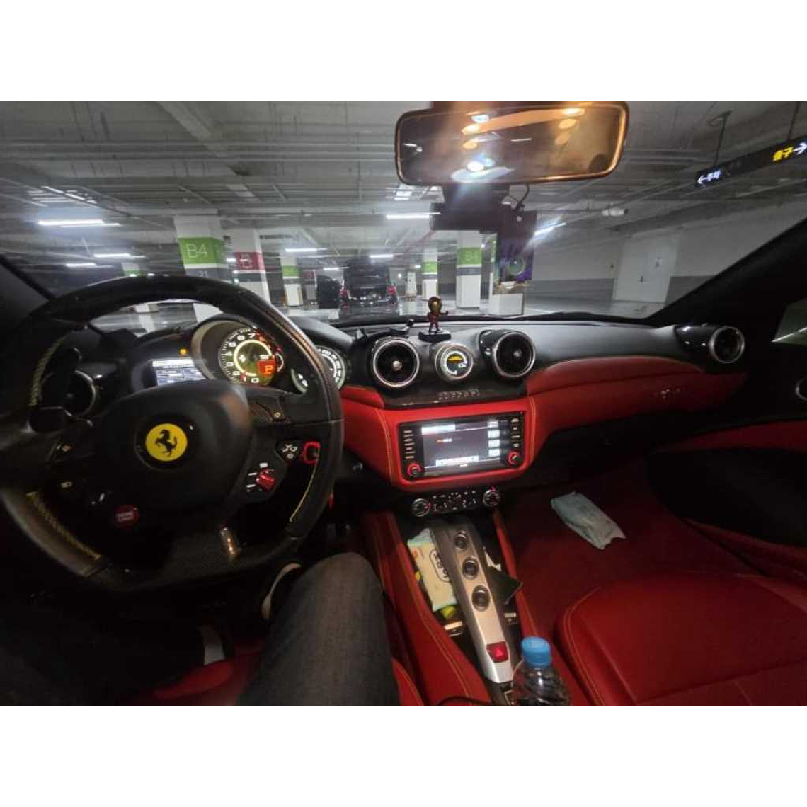 FERRARI CALIFORNIA T 3.9 V8 5