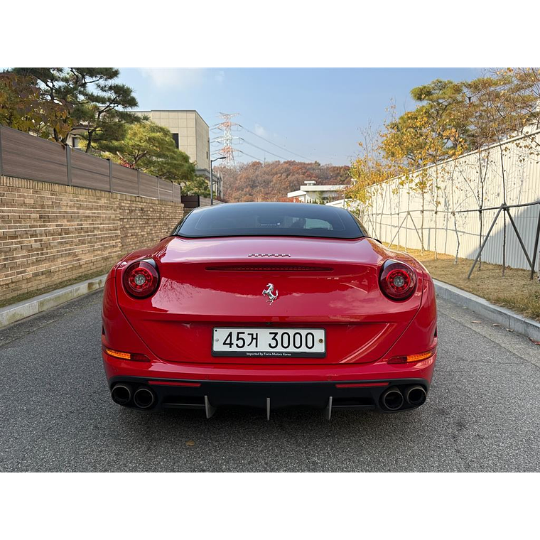 FERRARI CALIFORNIA T 3.9 V8 ROJO 4