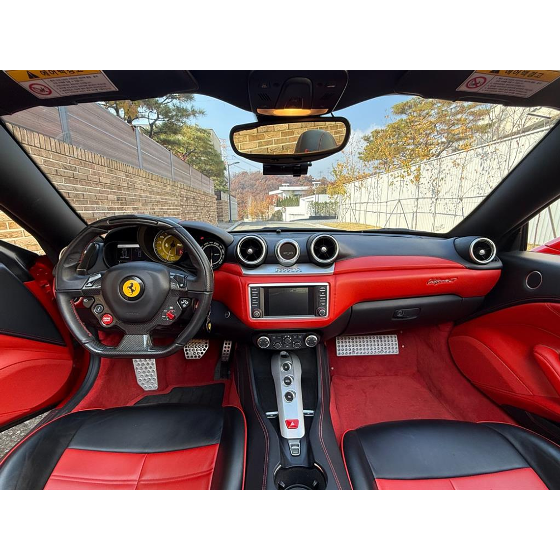 FERRARI CALIFORNIA T 3.9 V8 ROJO 7