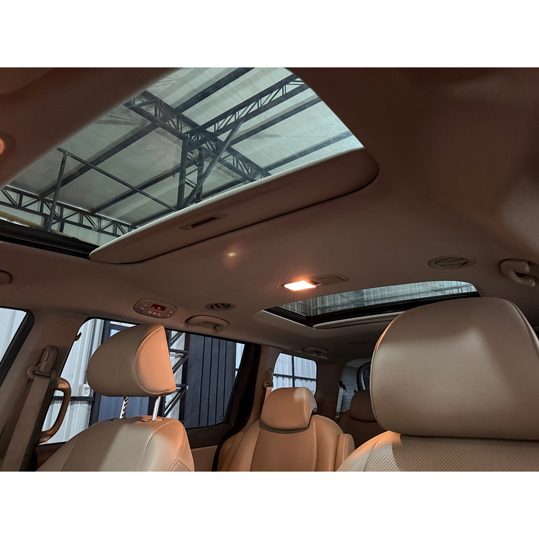 KIA ALL NEW CARNIVAL 2017 DOUBLE SUNROOF / PANTALLA / DIESEL / 9 PASAJEROS 17