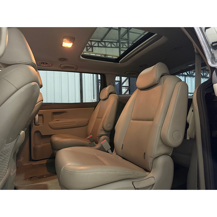 KIA ALL NEW CARNIVAL 2017 DOUBLE SUNROOF / PANTALLA / DIESEL / 9 PASAJEROS 15