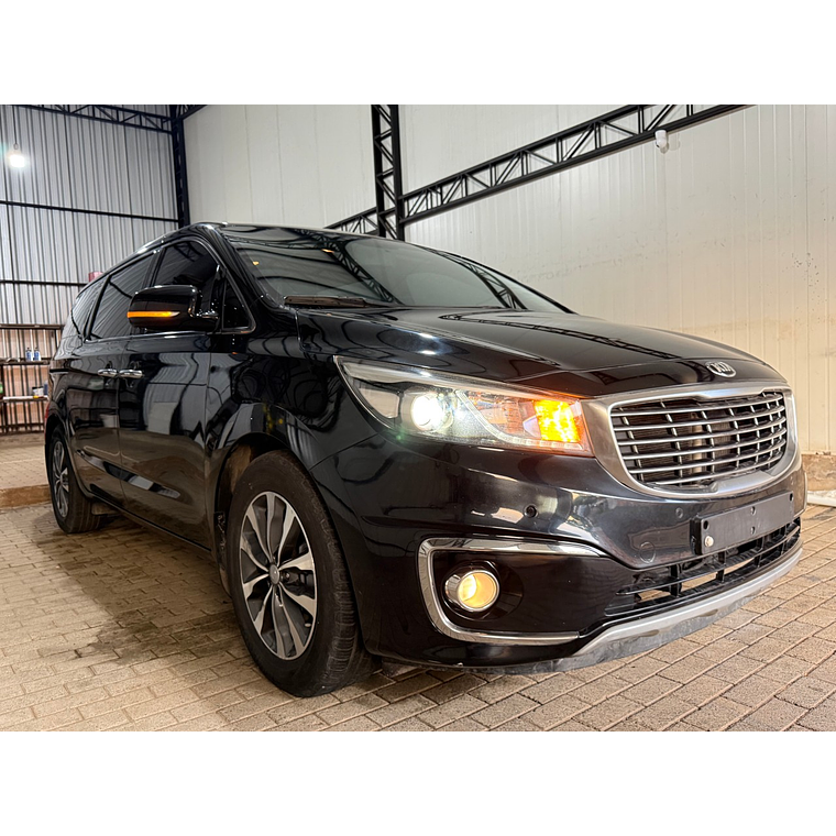 KIA ALL NEW CARNIVAL 2017 DOUBLE SUNROOF / PANTALLA / DIESEL / 9 PASAJEROS 1