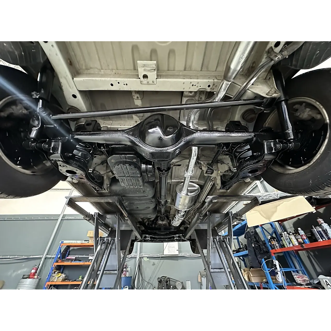 HYUNDAI STAREX 2017 / DIESEL / 2.5 CC / 12 PASAJEROS 16