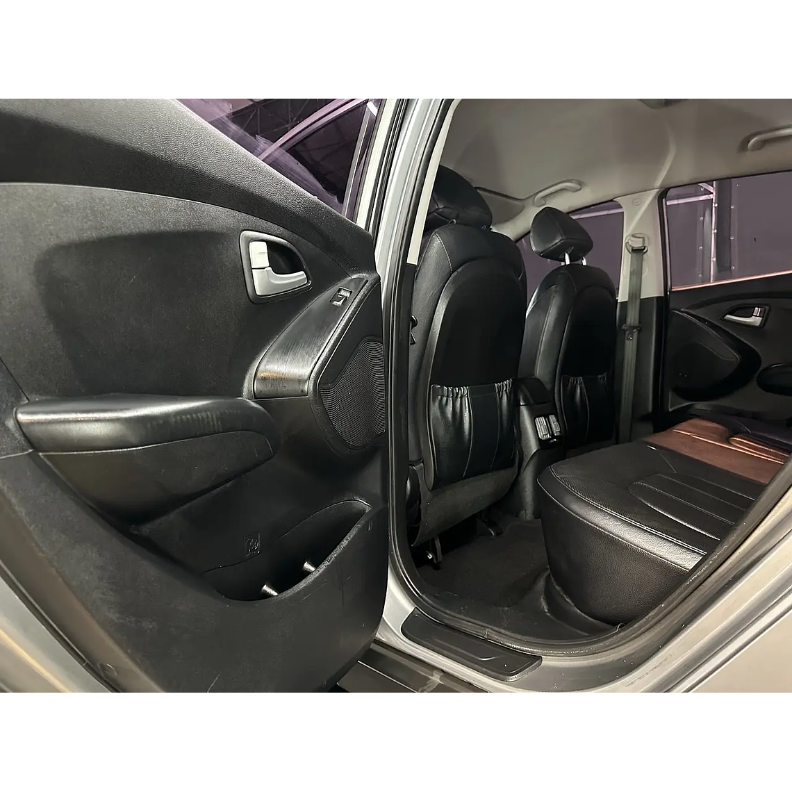 TUCSON 2014 / 4X2 / PANTALLA / AUTOMATICA / PANTALLA / DIESEL 8