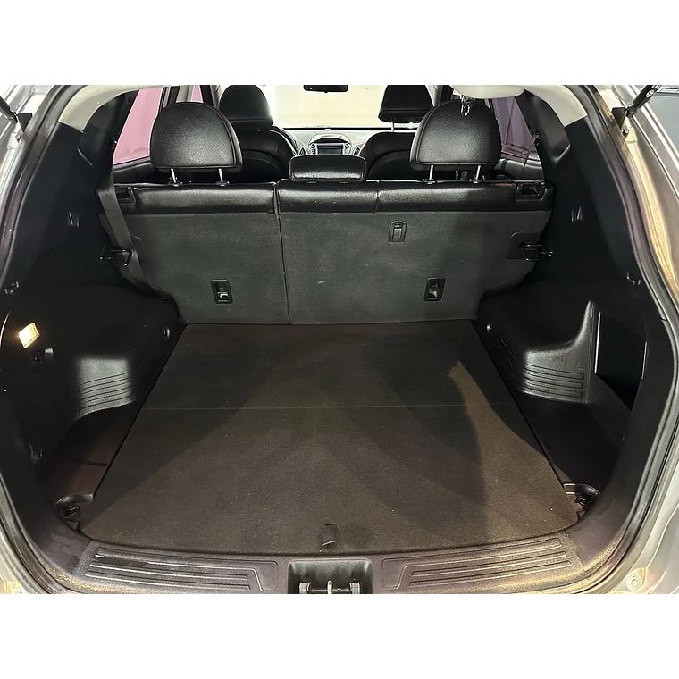 TUCSON 2014 / 4X2 / PANTALLA / AUTOMATICA / PANTALLA / DIESEL 14