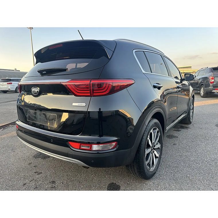 KIA SPORTAGE 2016 / AUTOMATICO / CAMARA R / SMART KEY 9