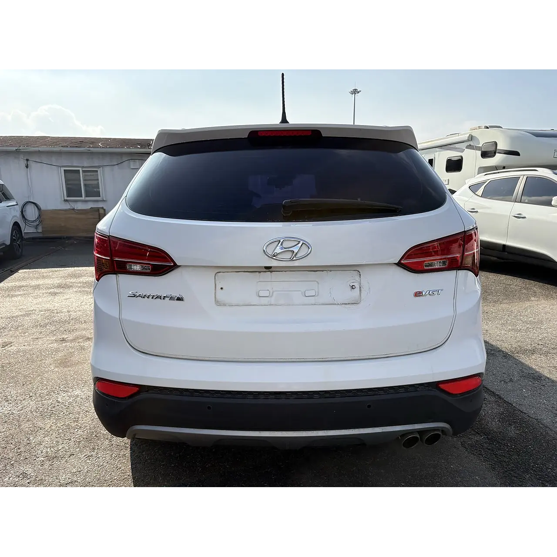 HYUNDAI SANTA FE 2013 / 7 PASAJEROS / 2WD / CAMARA R / DIESEL 2.0 4