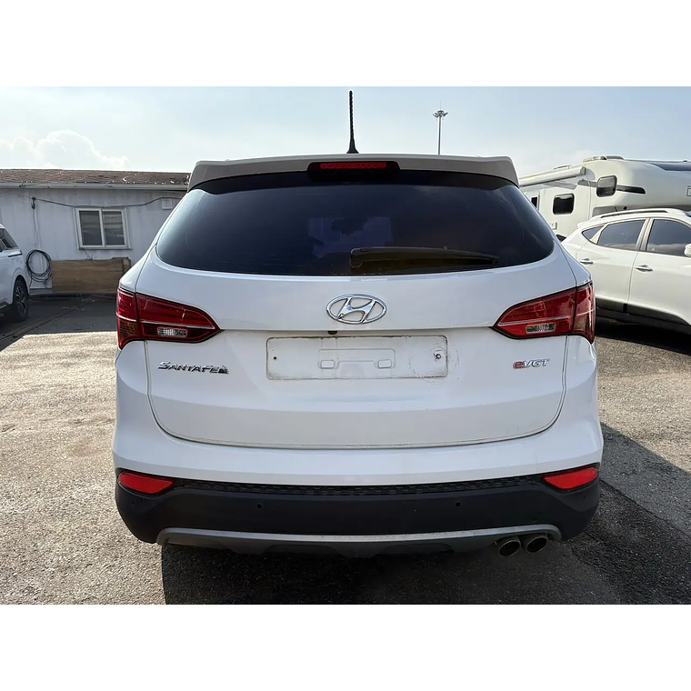 HYUNDAI SANTA FE 2013 / 7 PASAJEROS / 2WD / CAMARA R / DIESEL 2.0 4