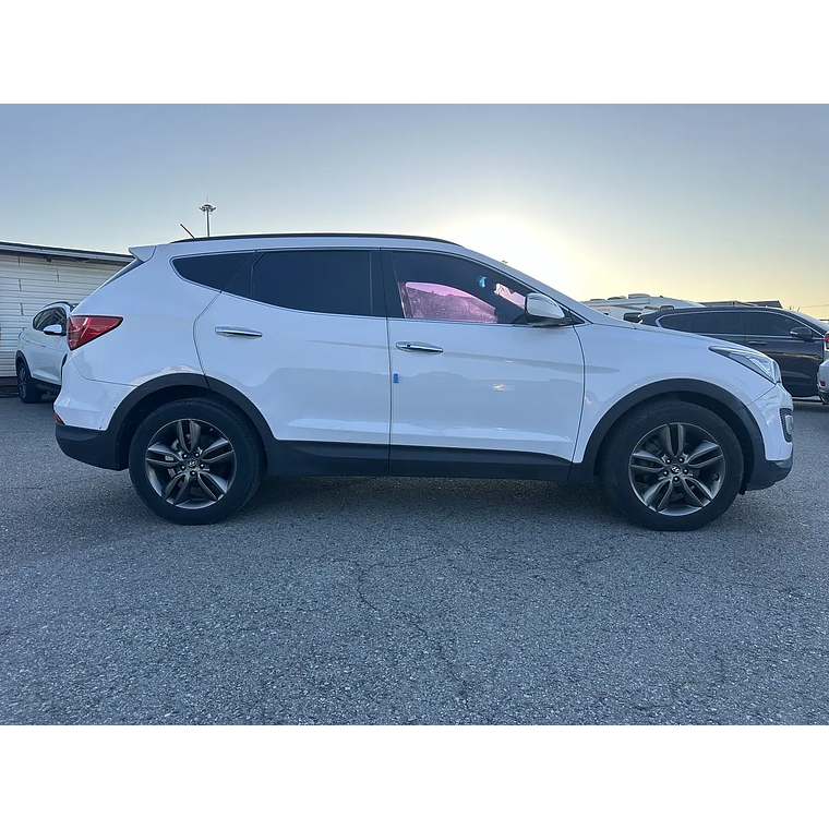 HYUNDAI SANTA FE 2013 / 7 PASAJEROS / 2WD / CAMARA R / DIESEL 2.0 5