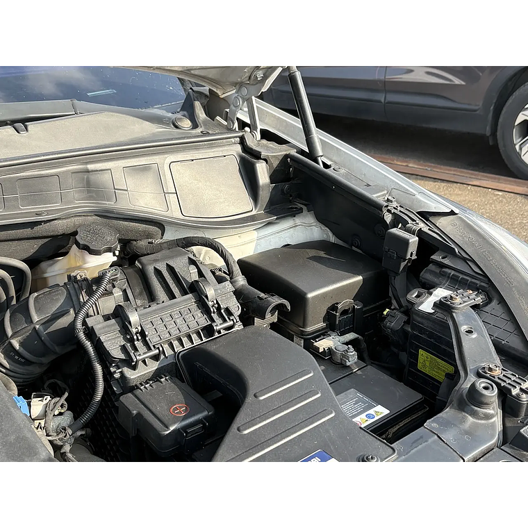 HYUNDAI SANTA FE 2013 / 7 PASAJEROS / 2WD / CAMARA R / DIESEL 2.0 23