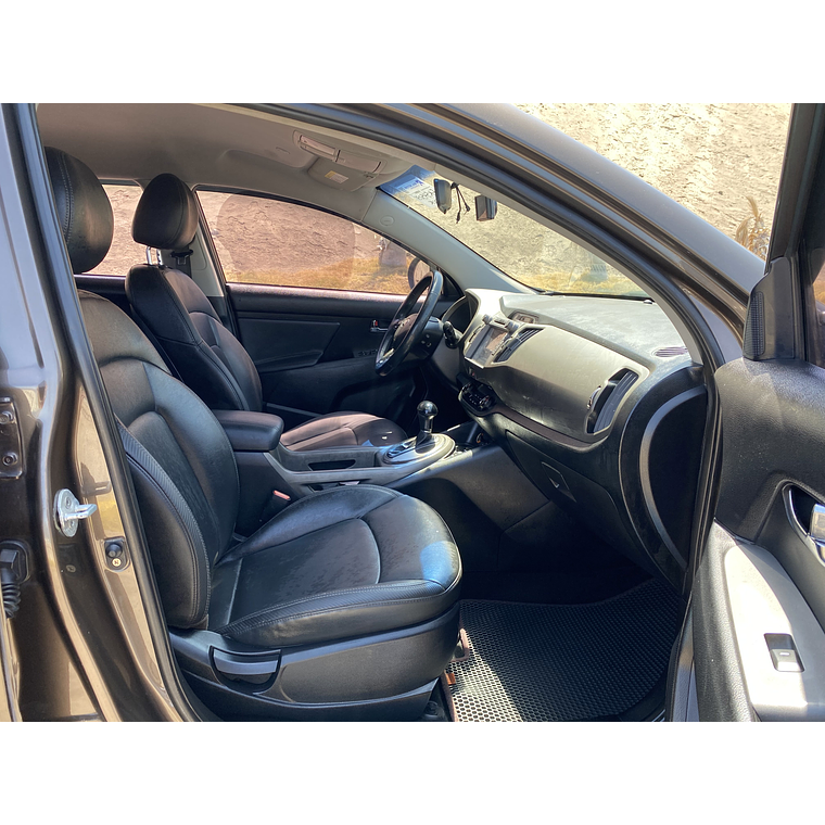 KIA SPORTAGE 2014 18