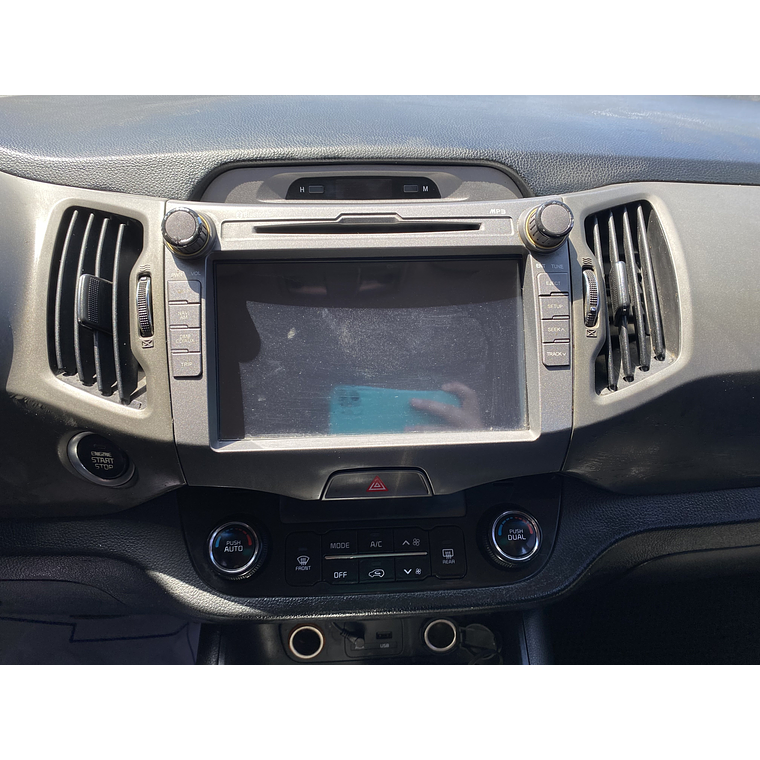 KIA SPORTAGE 2014 24