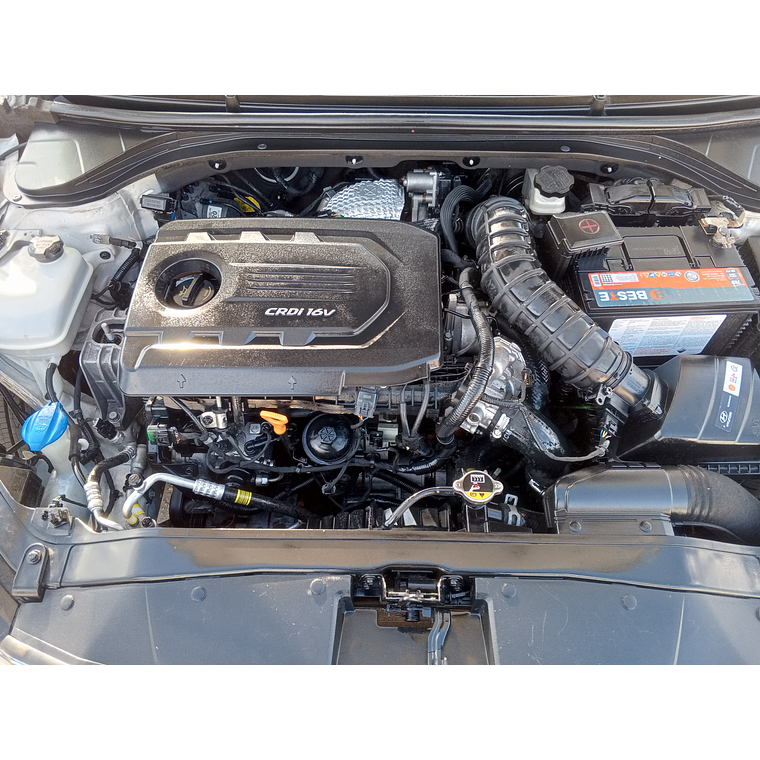 HYUNDAI AVANTEAD 2016 LOOK DEPORTIVO 6