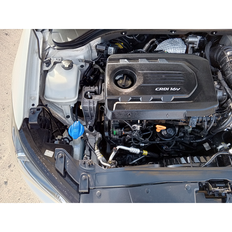 HYUNDAI AVANTEAD 2016 LOOK DEPORTIVO 14