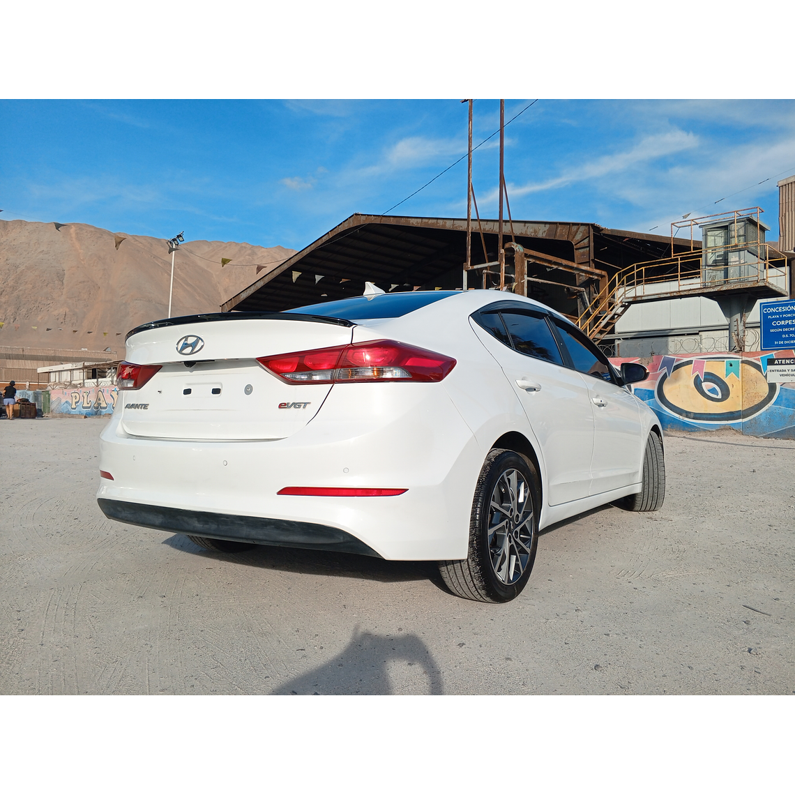 HYUNDAI AVANTEAD 2016 LOOK DEPORTIVO 4