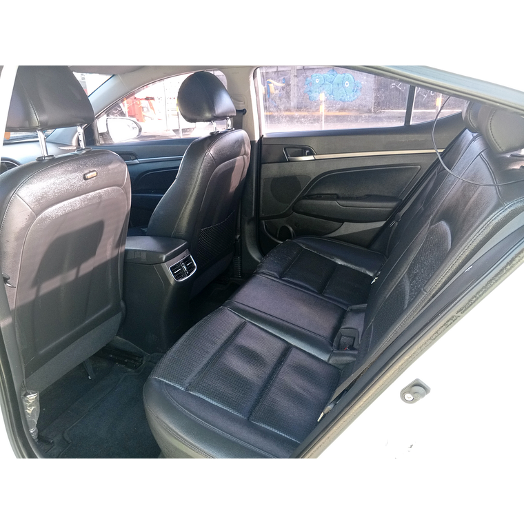 HYUNDAI AVANTEAD 2016 LOOK DEPORTIVO 18