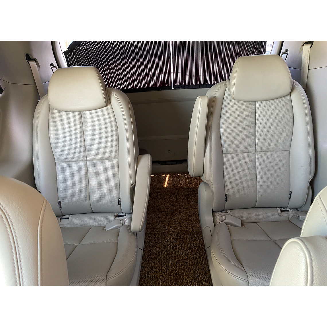 KIA CARNIVAL 2016 GRIS 2WD 11