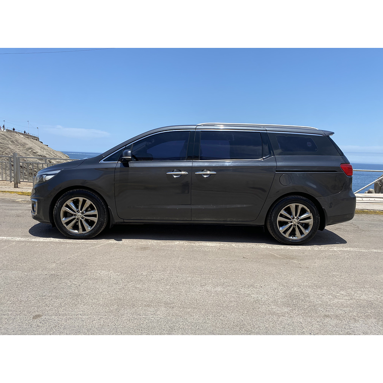 KIA CARNIVAL 2016 GRIS 2WD 14