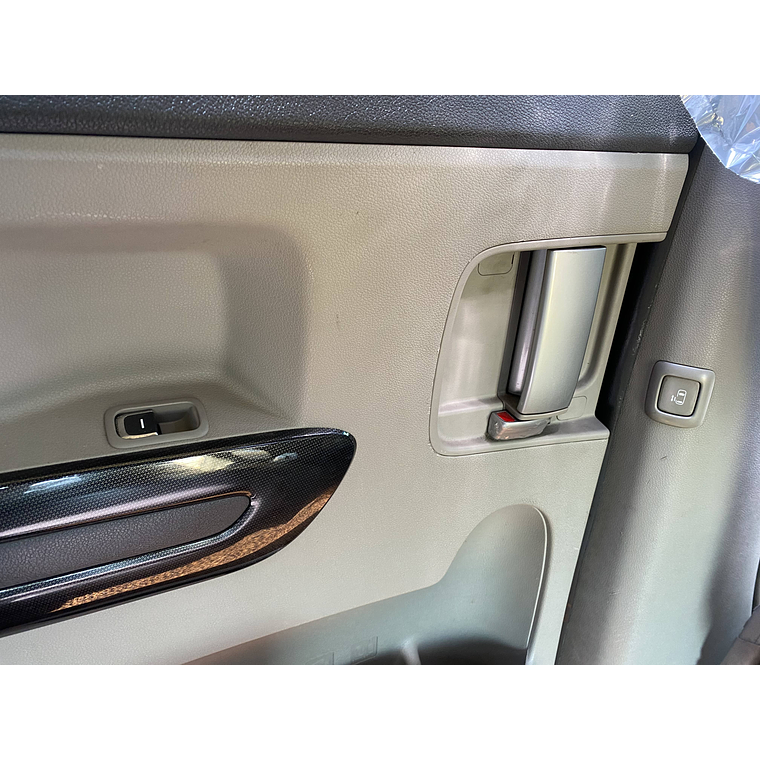 KIA CARNIVAL 2016 GRIS 2WD 23