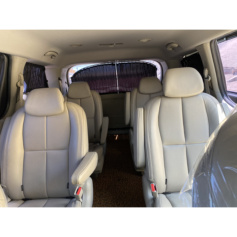 KIA CARNIVAL 2016 GRIS 2WD 27