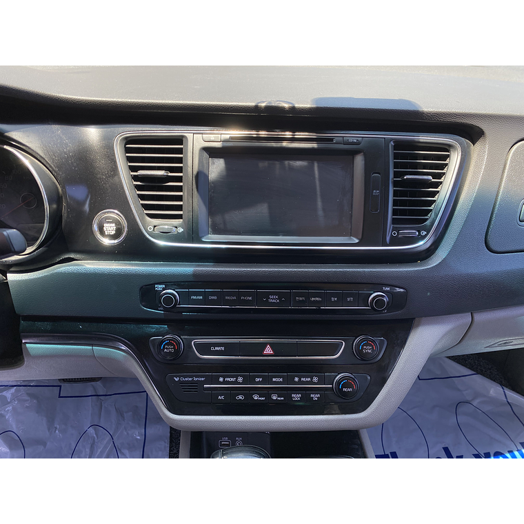 KIA CARNIVAL 2016 GRIS 2WD 31