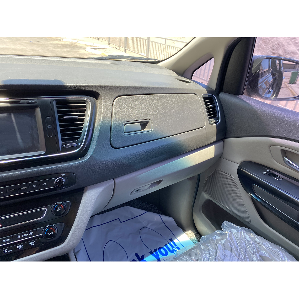 KIA CARNIVAL 2016 GRIS 2WD 33