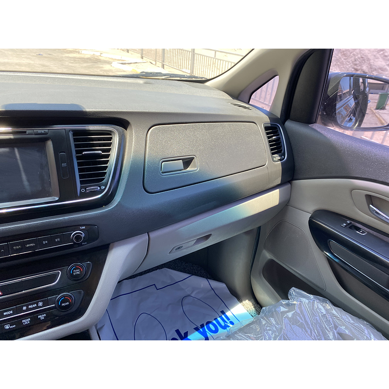 KIA CARNIVAL 2016 GRIS 2WD 33