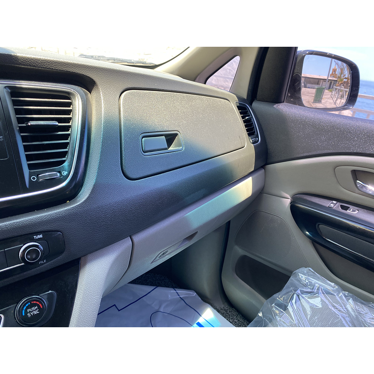 KIA CARNIVAL 2016 GRIS 2WD 35