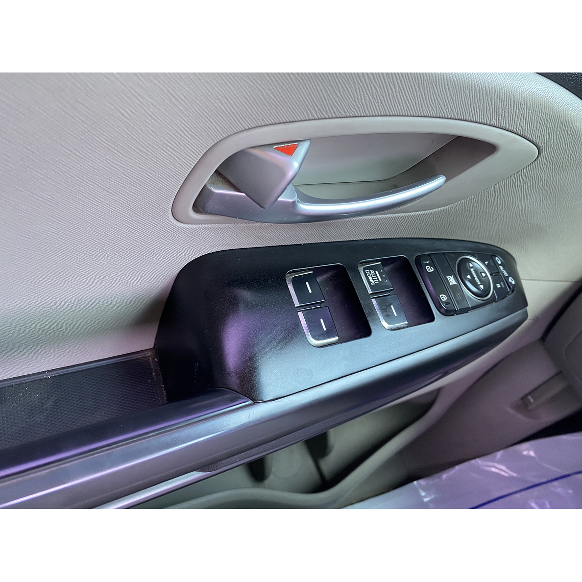 KIA CARNIVAL 2015 GRIS 2WD 17