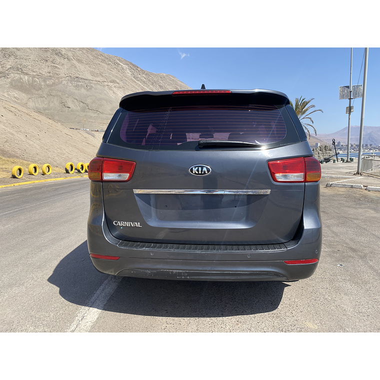 KIA CARNIVAL 2015 GRIS 2WD 19