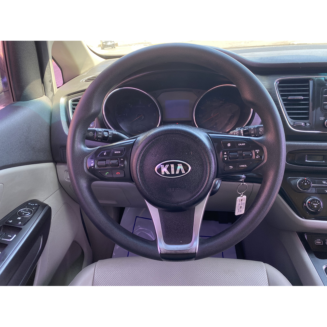 KIA CARNIVAL 2015 GRIS 2WD 23