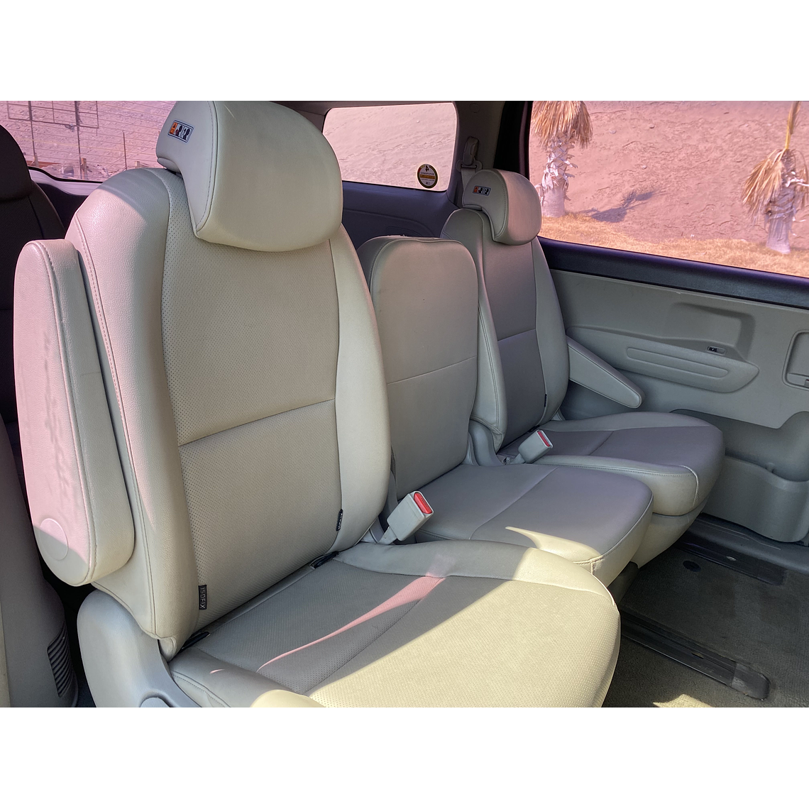 KIA CARNIVAL 2015 GRIS 2WD 31