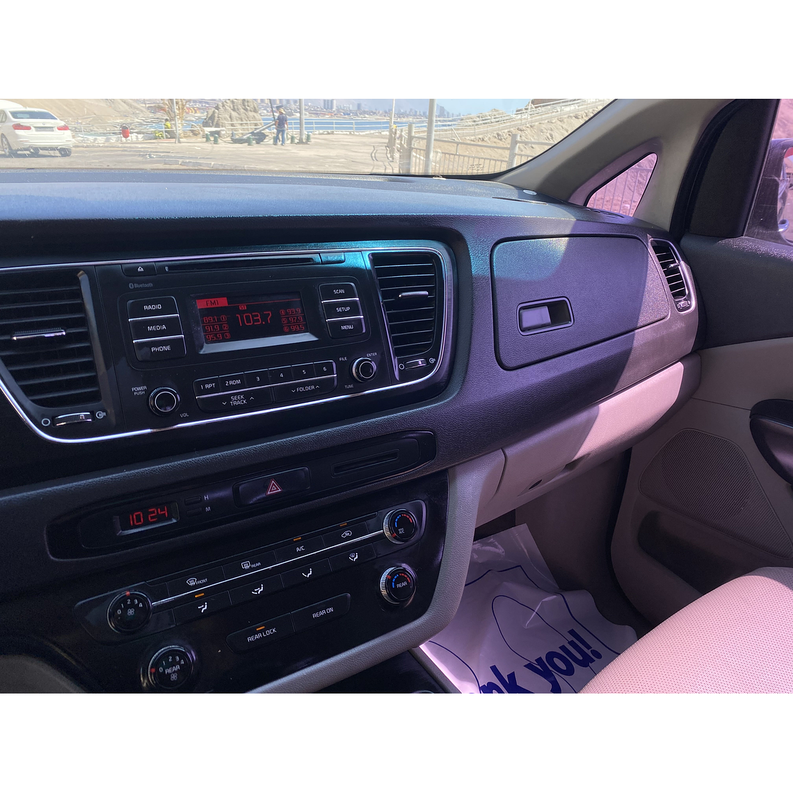 KIA CARNIVAL 2015 GRIS 2WD 33