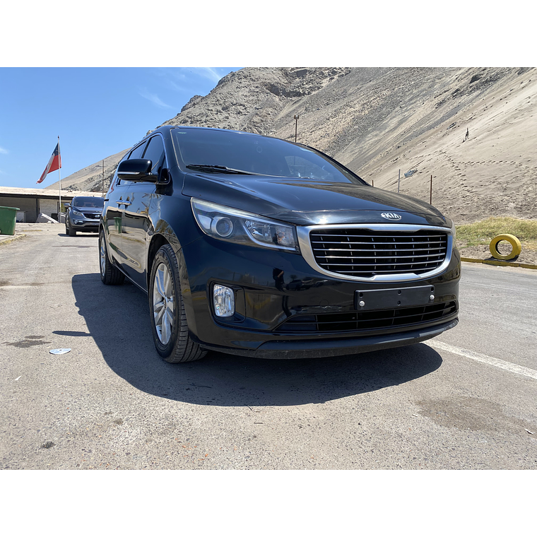 KIA CARNIVAL 2015 GRIS 2WD 13