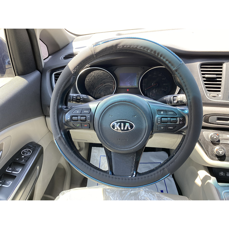 KIA CARNIVAL 2015 GRIS 2WD 28