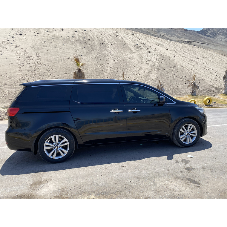 KIA CARNIVAL 2015 GRIS 2WD 32