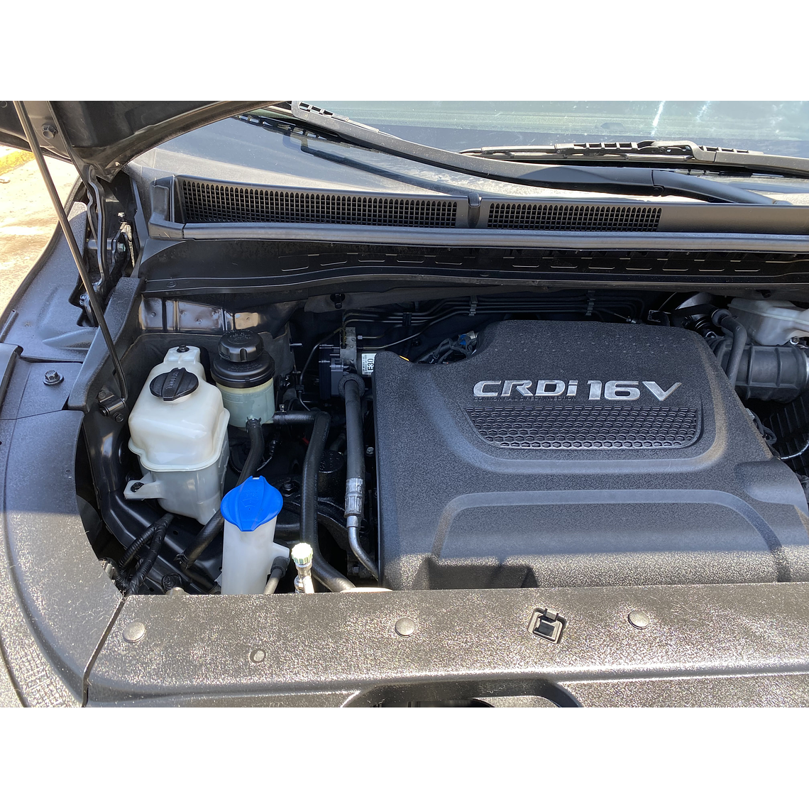 KIA CARNIVAL 2015 GRIS 2WD 42