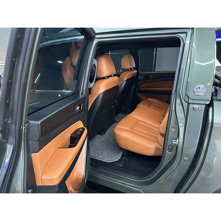 SSANG YONG REXTON SPORTS KHAN 2022 / 4WD DIESEL / CAMERA 5