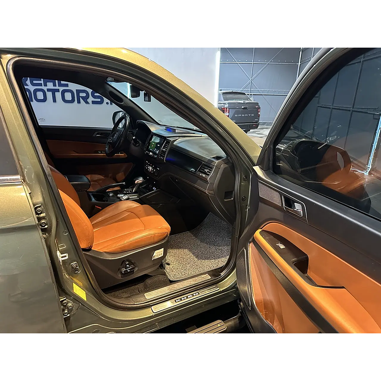 SSANG YONG REXTON SPORTS KHAN 2022 / 4WD DIESEL / CAMERA 10